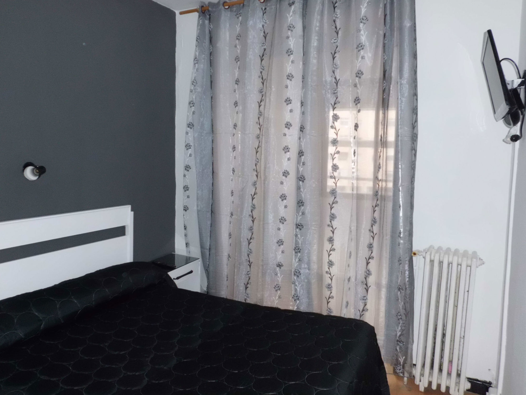 Hostal Lima Valladolid Eksteriør billede