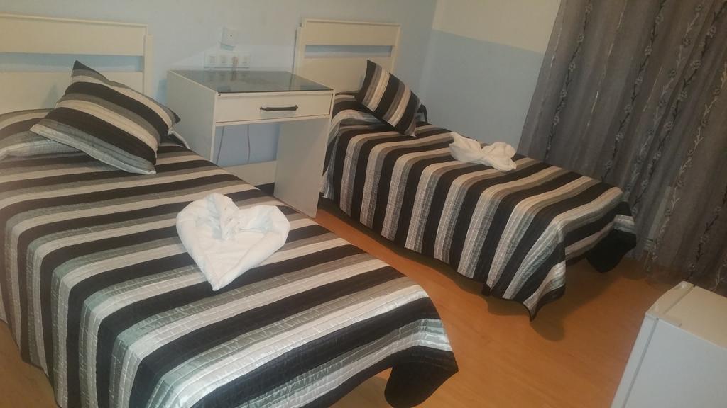 Hostal Lima Valladolid Eksteriør billede