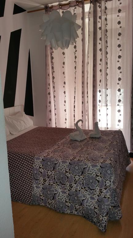 Hostal Lima Valladolid Eksteriør billede