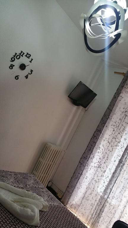 Hostal Lima Valladolid Eksteriør billede
