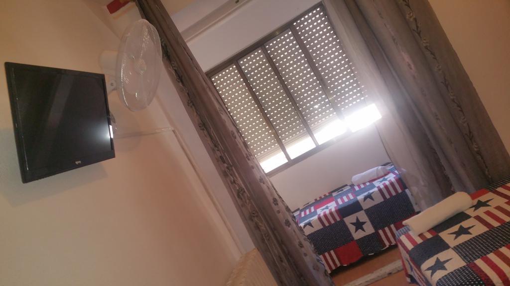 Hostal Lima Valladolid Eksteriør billede