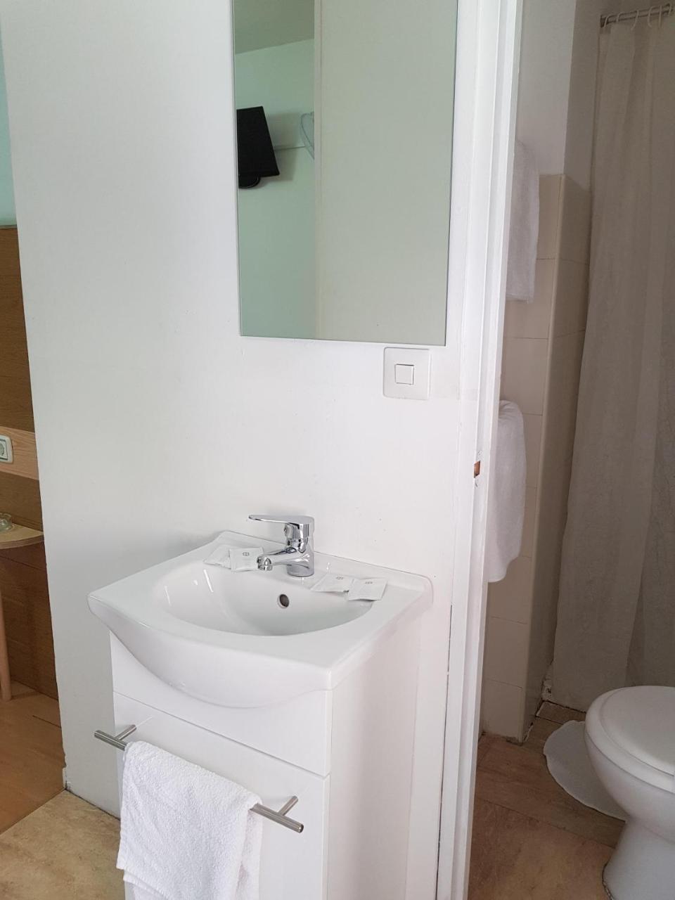 Hostal Lima Valladolid Eksteriør billede